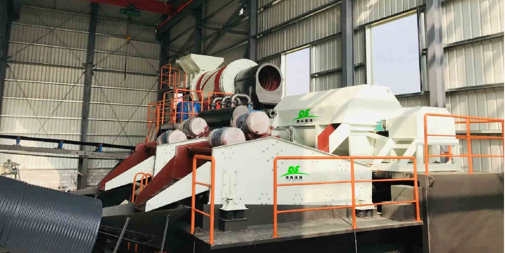 广州某通沟污泥处理项目现场